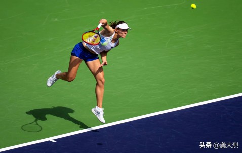 PG游戏-科维托娃意外战胜西班牙队，出色防守引爆全场！引发球迷热议(越战越勇孙潇天路)